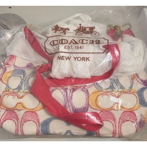 NWT Rare find Coach F21915 Scribble Print Canvas Hobo Multicolor Signature C - Picture 11 of 11